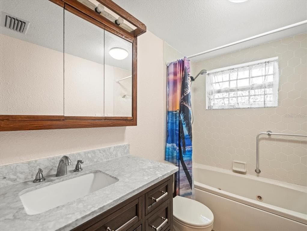 3408 CRAPE MYRTLE DRIVE photo 21