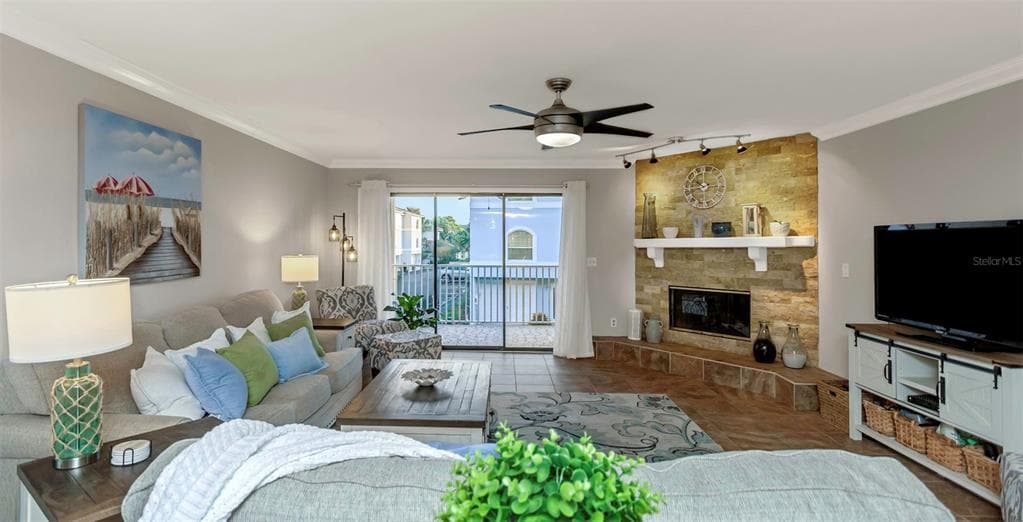 745 PINELLAS BAYWAY S 207 photo 9