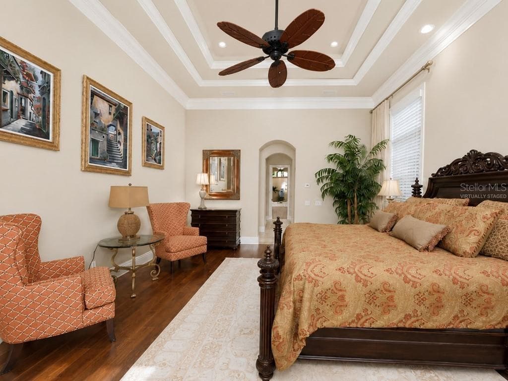 8305 FARINGTON COURT photo 6