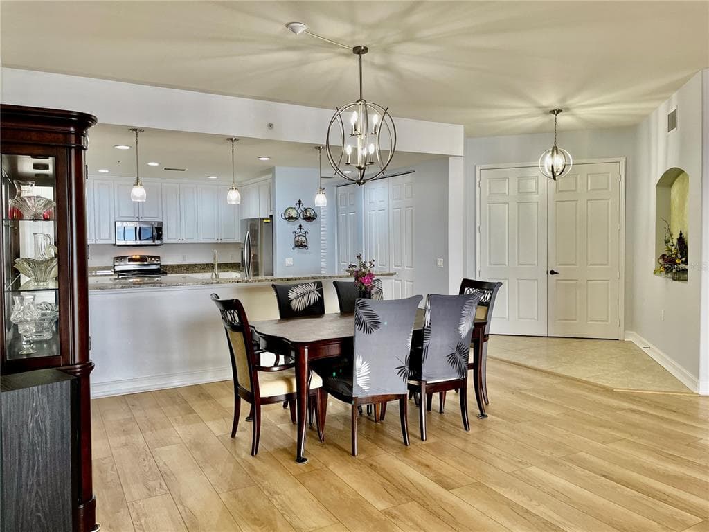 85 VIVANTE BOULEVARD 8534 photo 22