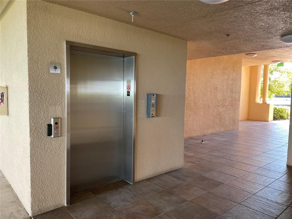 85 VIVANTE BOULEVARD 8534 photo 9