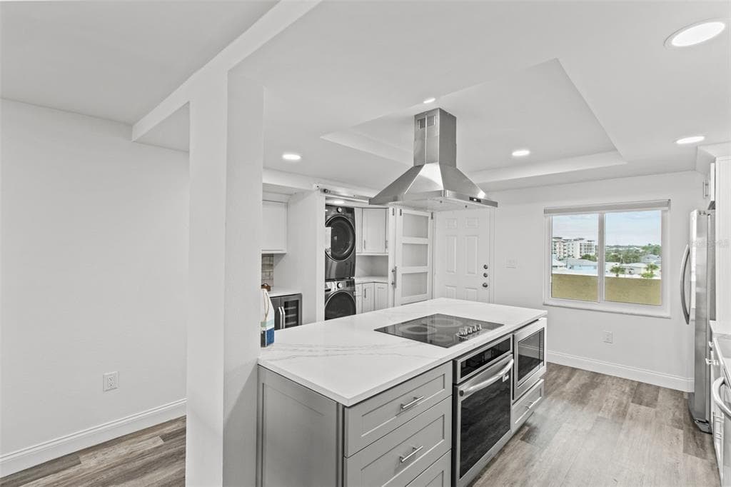 14950 GULF BOULEVARD 503 photo 6