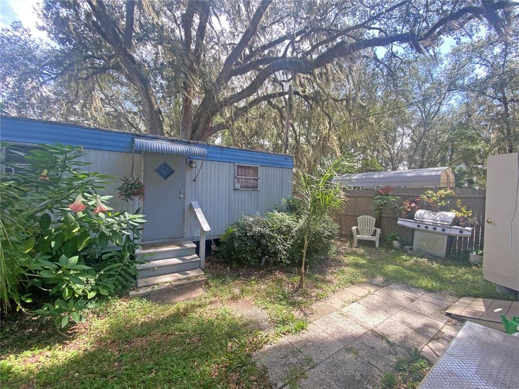 148 SWAN LAKE DRIVE photo 6