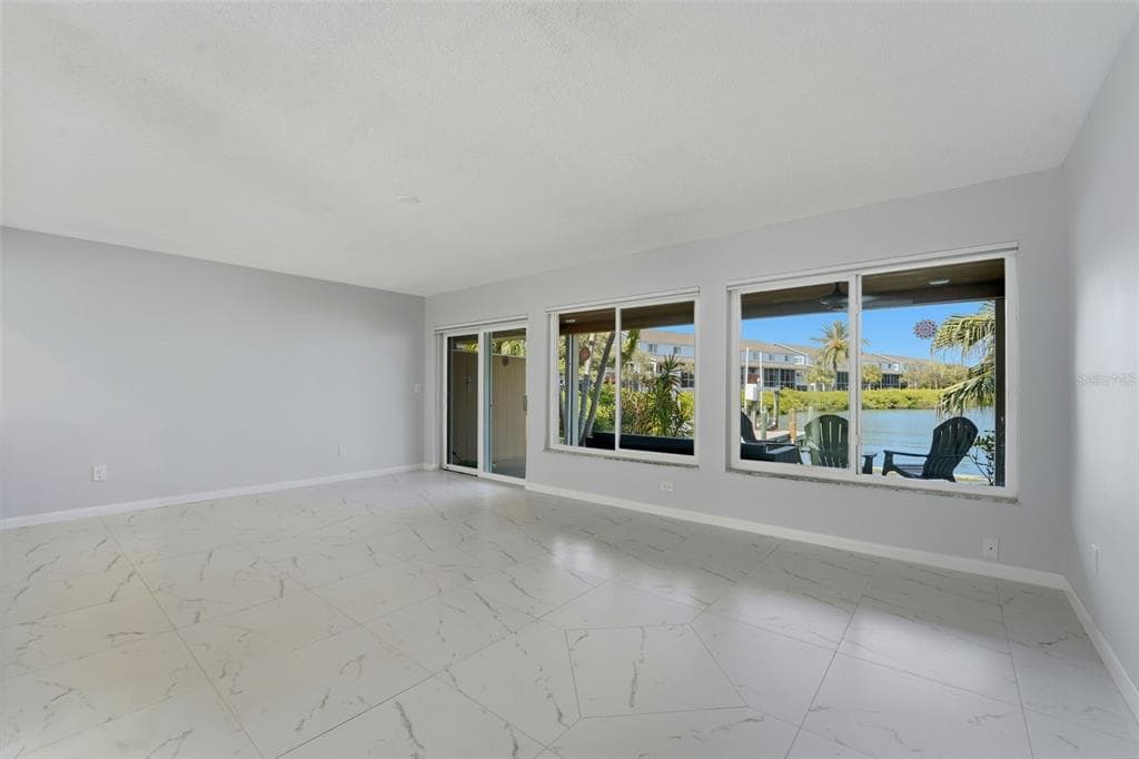 833 E GULF BOULEVARD 103 photo 14