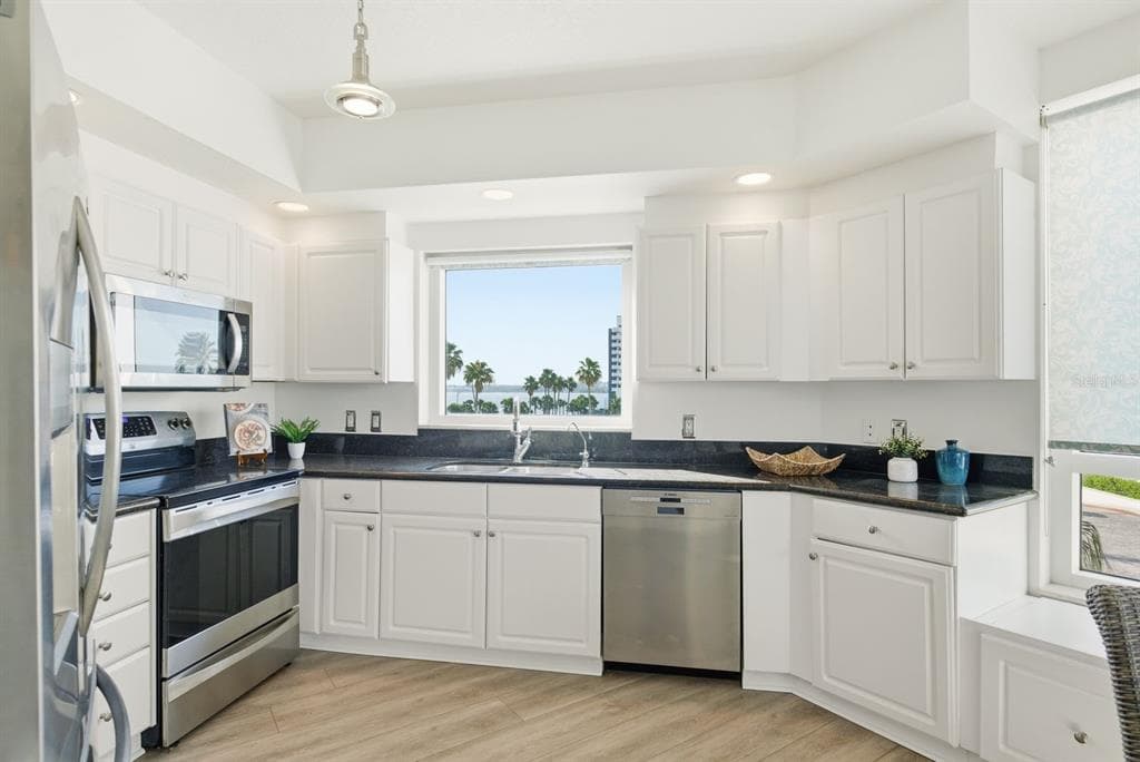1170 SE GULF BOULEVARD 305 photo 11