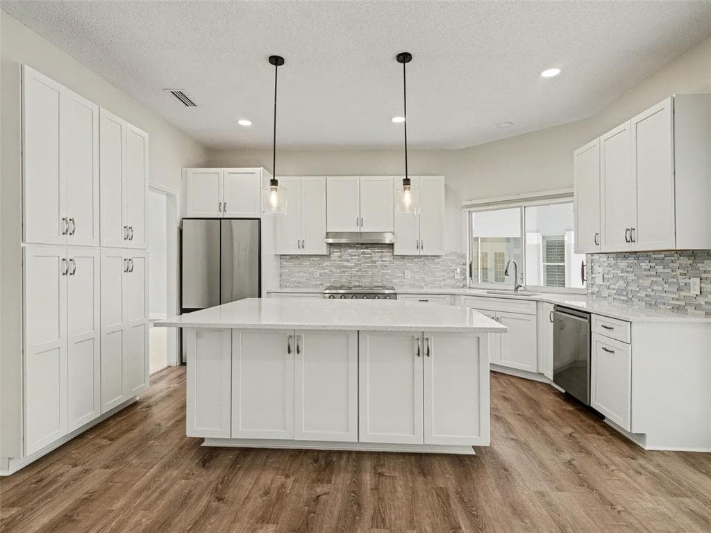 7505 WEEPING WILLOW BOULEVARD photo 15