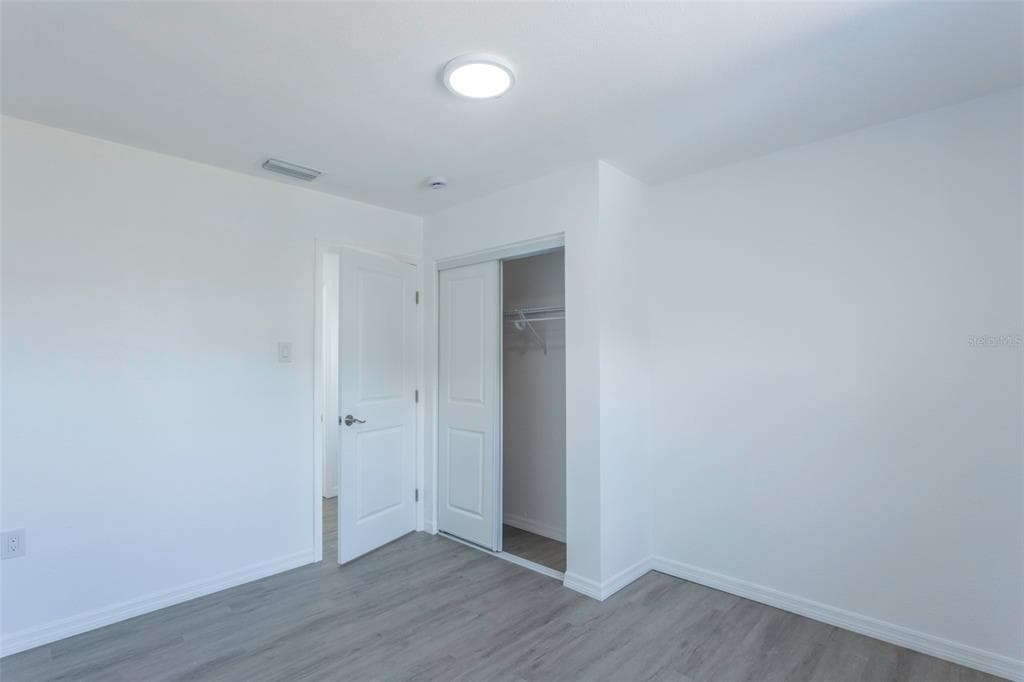 14820 ATLANTIC AVENUE photo 11