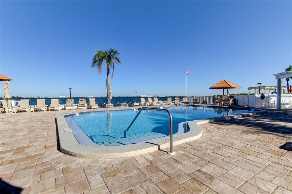 6265 SUN BOULEVARD 806 photo 7