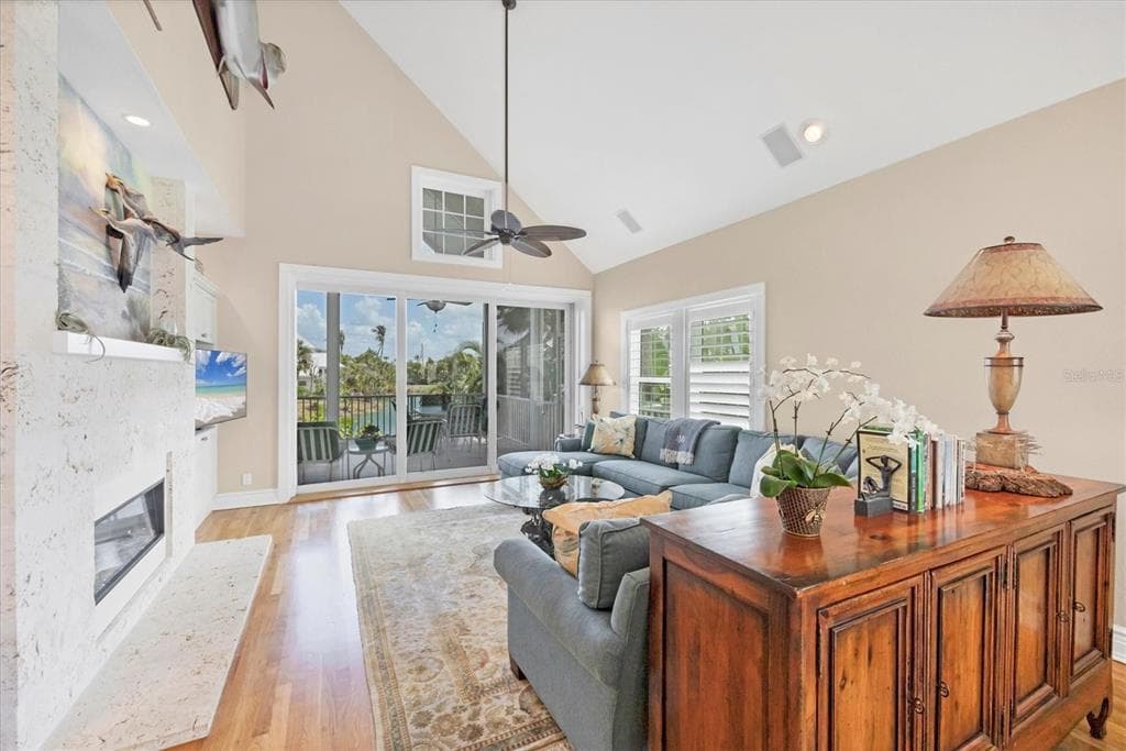 158 CARRICK BEND LANE photo 6