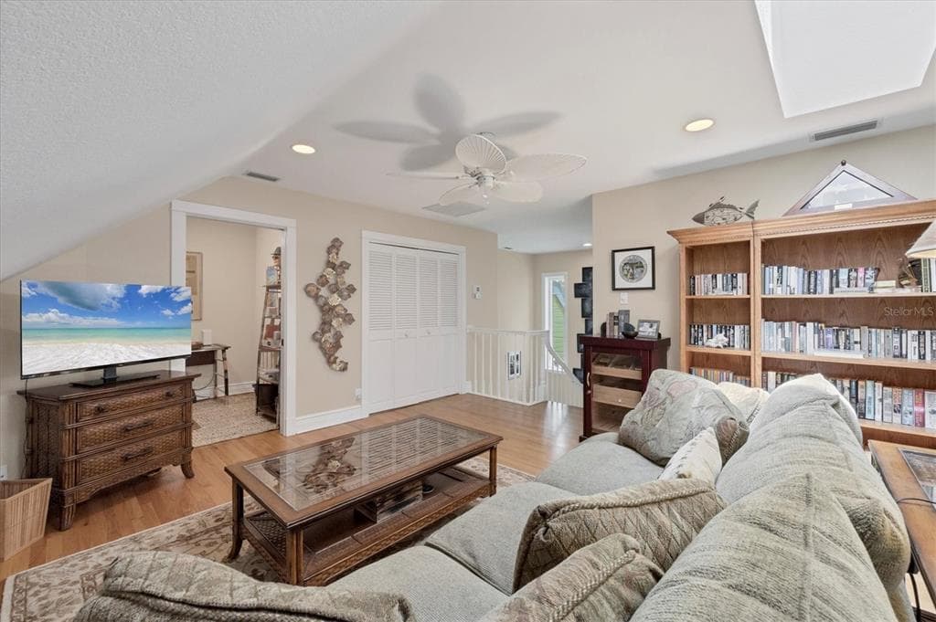 158 CARRICK BEND LANE photo 24