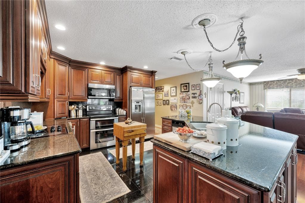 11526 RIVER COUNTRY DRIVE photo 14