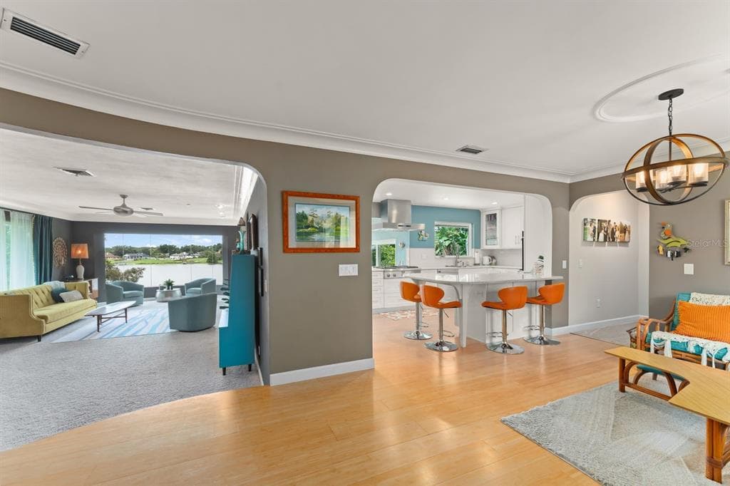 2422 TOPPING PLACE photo 11