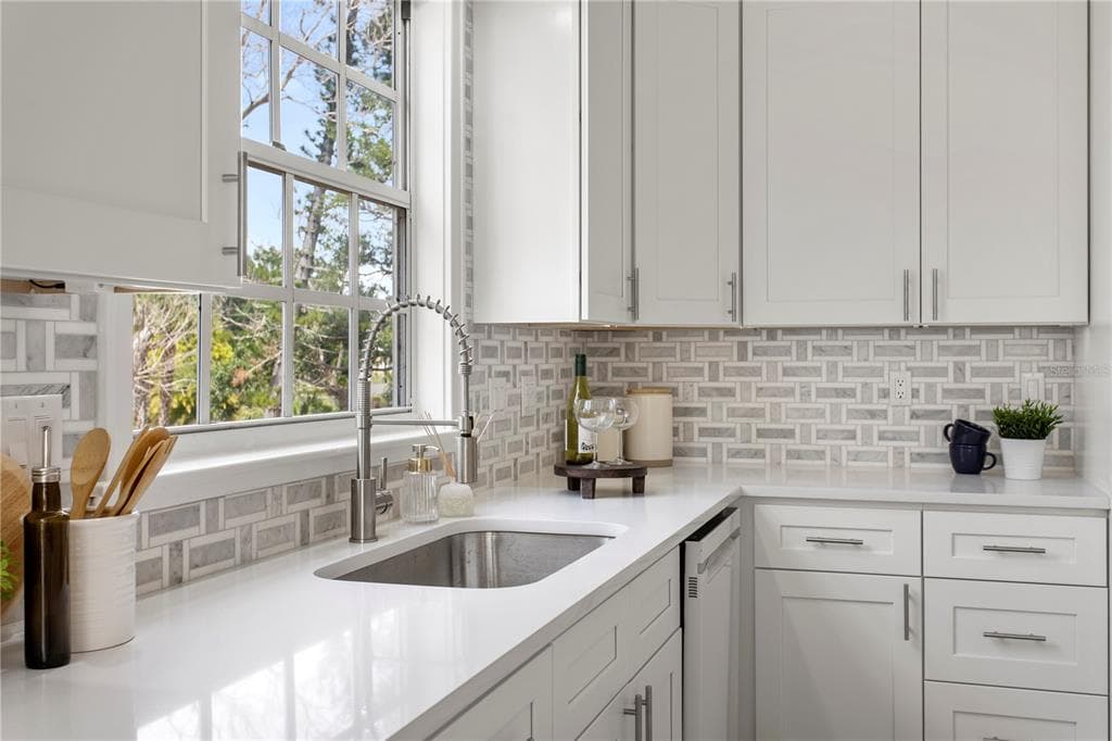 5216 13TH STREET photo 22