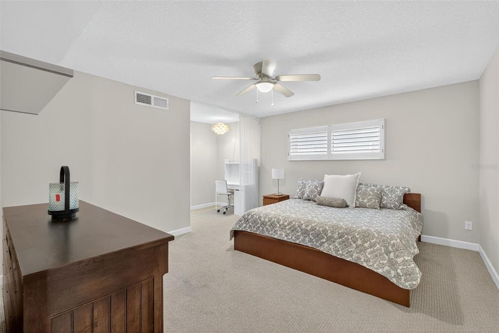800 MADONNA BOULEVARD 1 photo 20