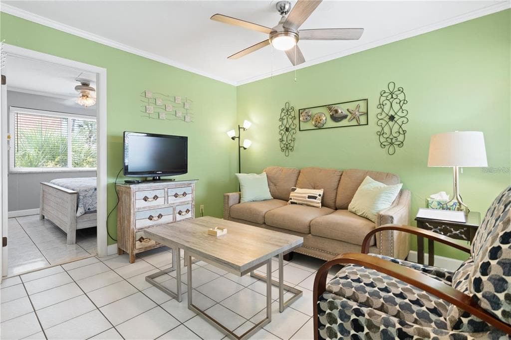 17300 GULF BOULEVARD 9 photo 3