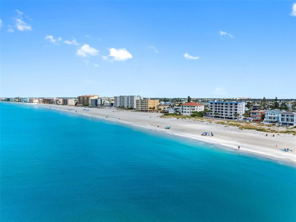13336 GULF BOULEVARD 101 photo 22
