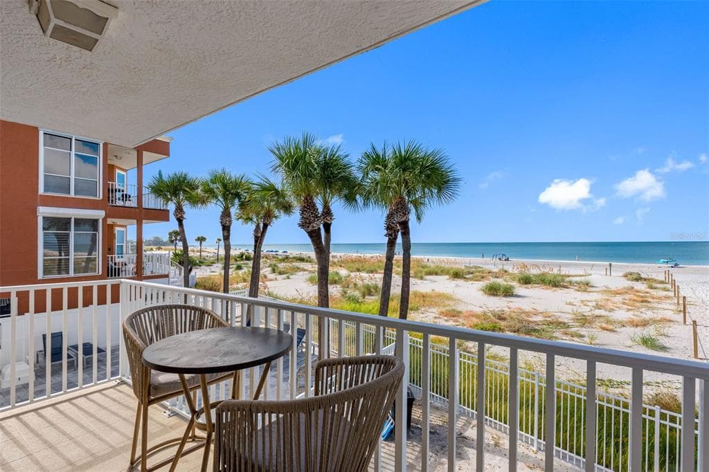 13336 GULF BOULEVARD 101 photo 5