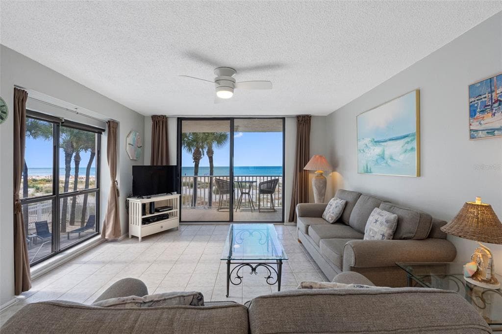 13336 GULF BOULEVARD 101 photo 4