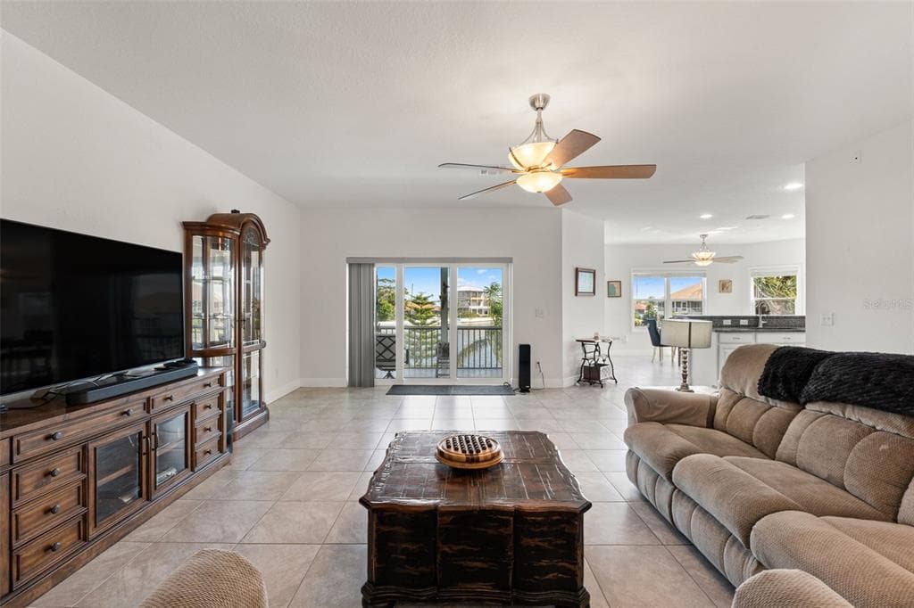 4366 6TH ISLE DRIVE photo 15