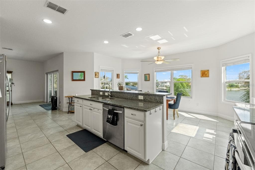 4366 6TH ISLE DRIVE photo 19
