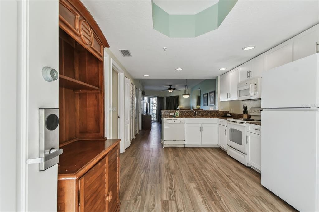 12000 GULF BOULEVARD 309N photo 6