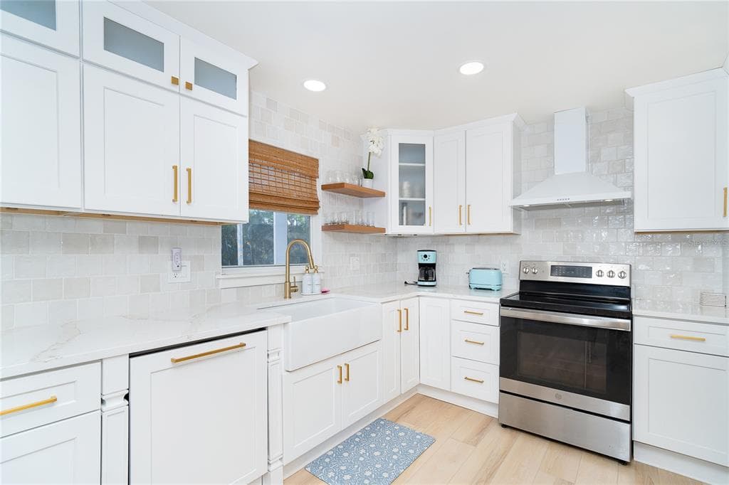 260 KETTLE HARBOR DRIVE photo 12