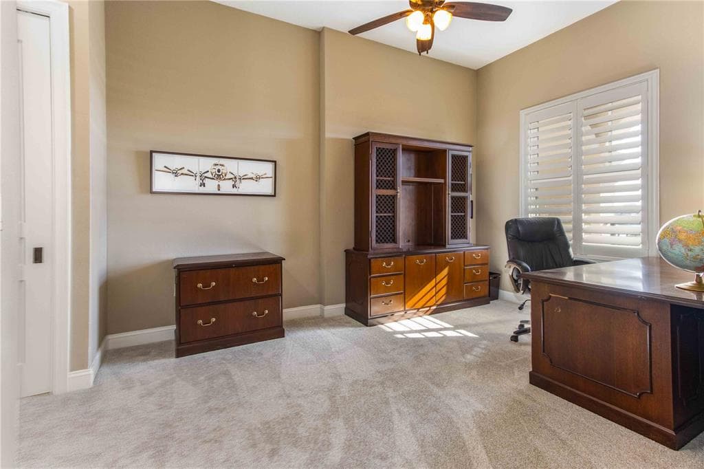 202 WINDWARD PASSAGE 603 photo 6
