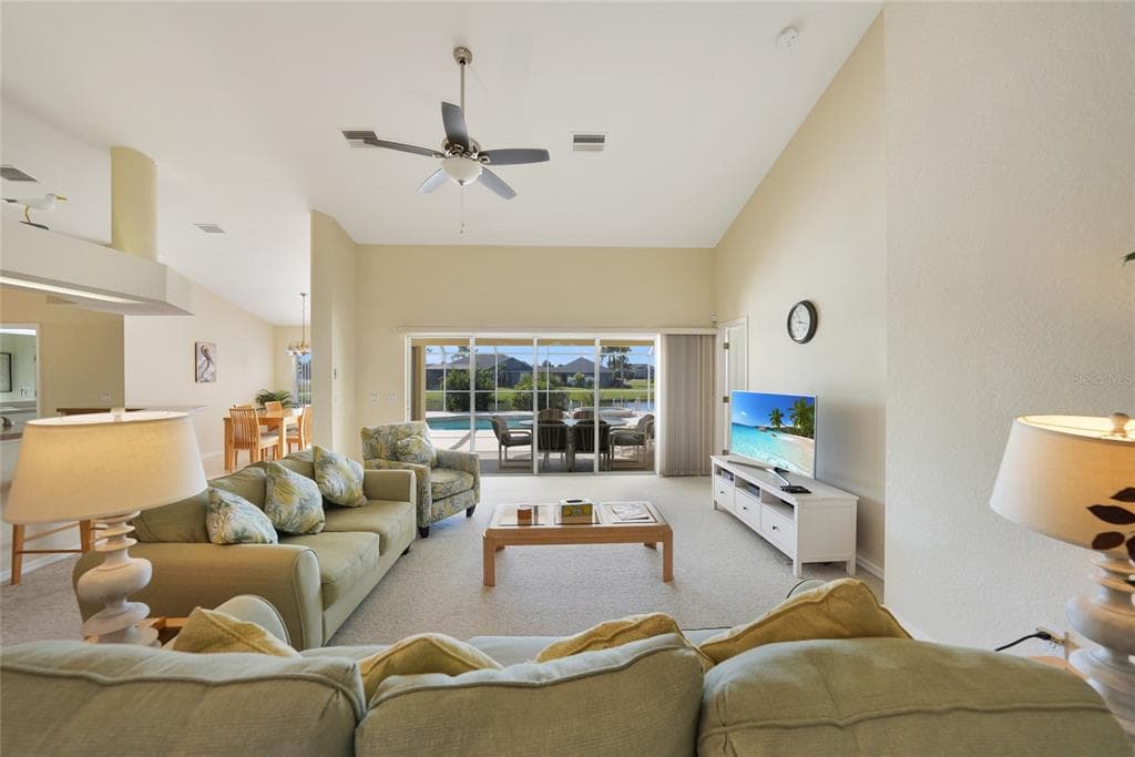 1185 ROTONDA CIRCLE photo 20