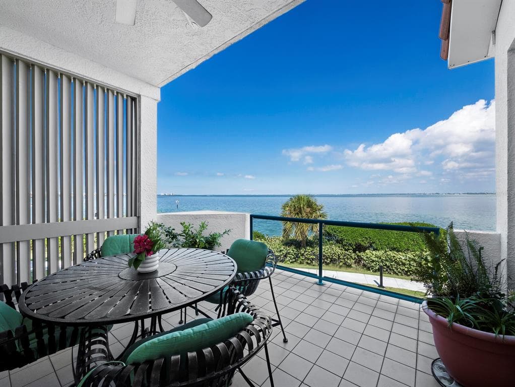 340 GULF OF MEXICO DRIVE 112 photo 15