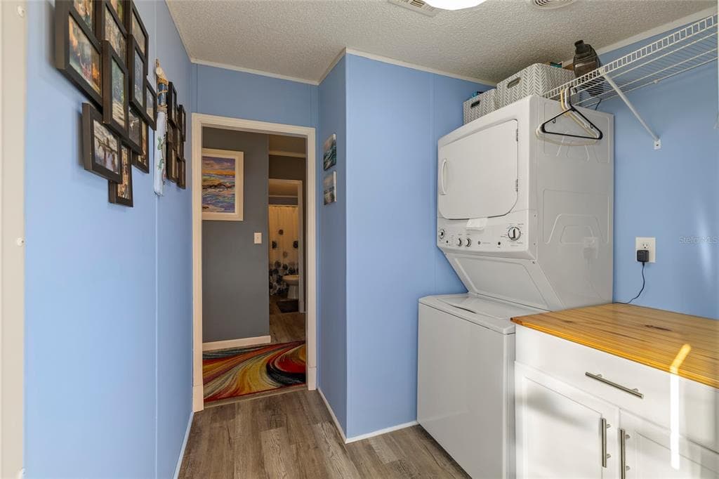 3413 BAYSIDE PARKWAY photo 20
