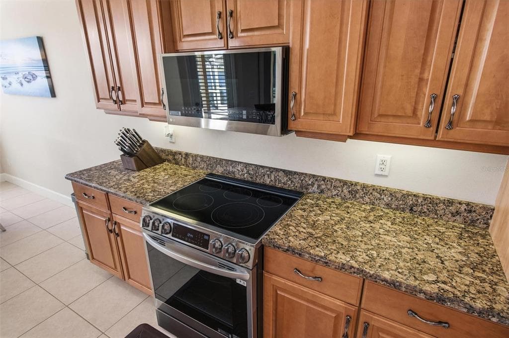 17 SANDPIPER COURT photo 23