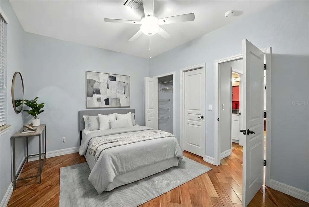 140 BRENT CIRCLE photo 22