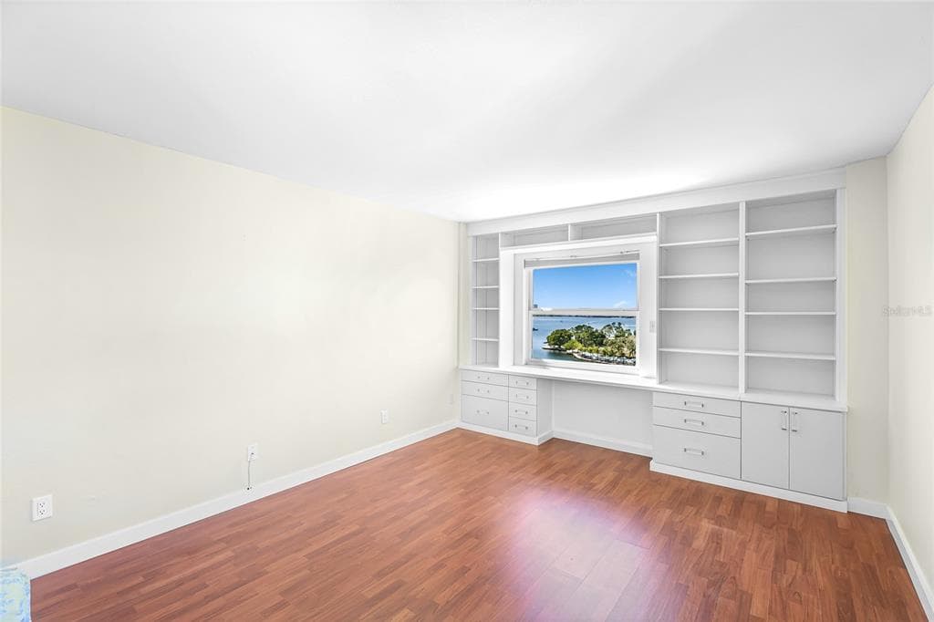 435 S GULFSTREAM AVENUE 1004 photo 21
