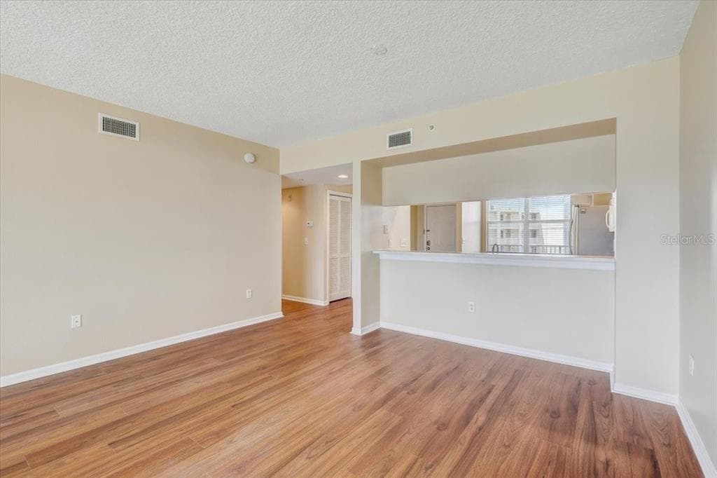 1200 COUNTRY CLUB DRIVE 3405 photo 7