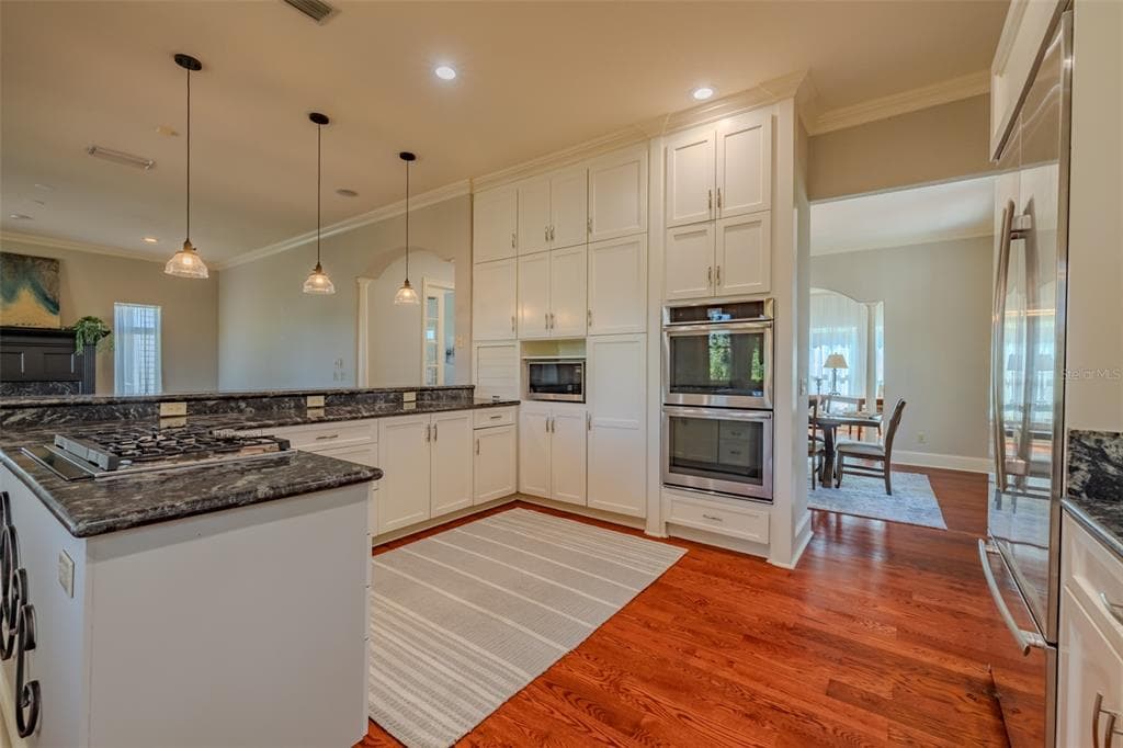 4605 W VASCONIA STREET photo 17