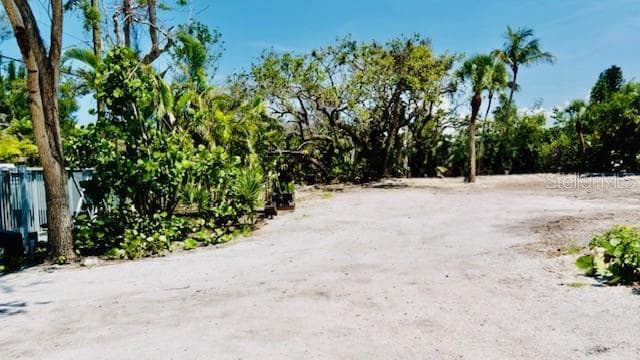 7233 MIDNIGHT PASS ROAD photo 7