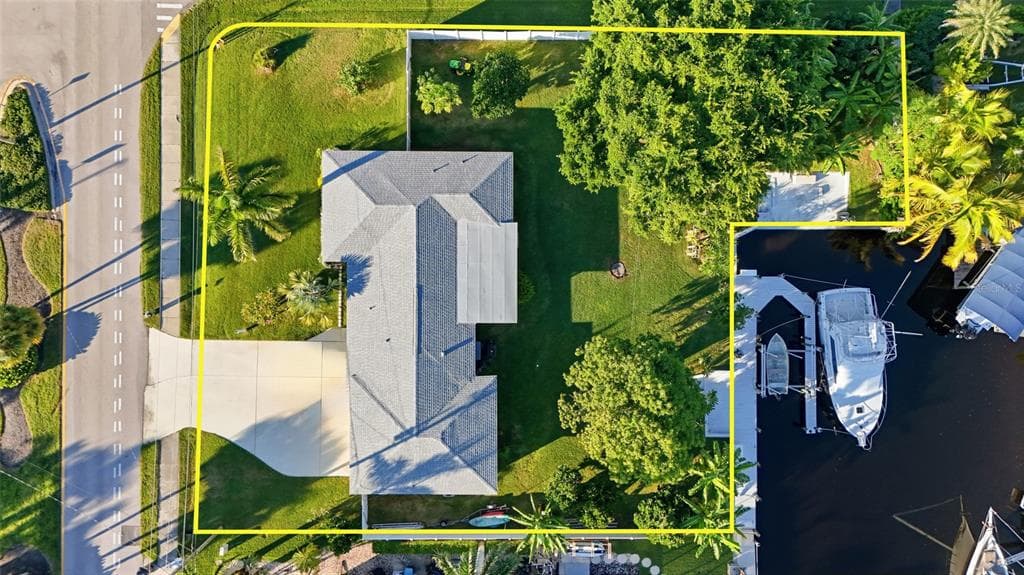 5229 PELICAN BOULEVARD photo 14