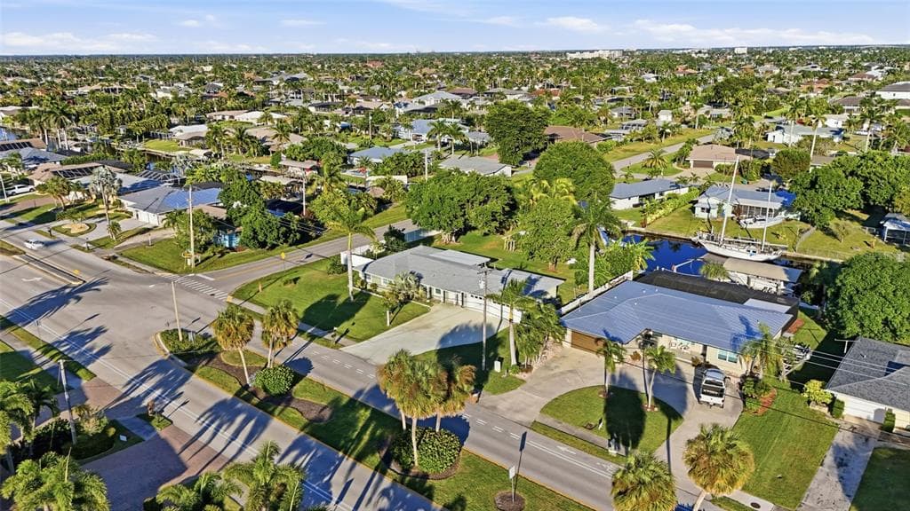 5229 PELICAN BOULEVARD photo 11