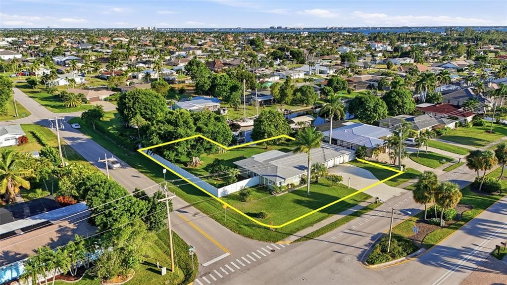 5229 PELICAN BOULEVARD photo 8