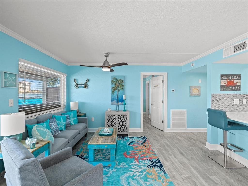 205 DOLPHIN POINT 4 photo 9