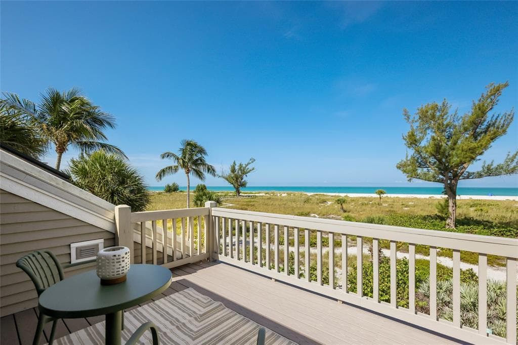 17 SEAWATCH DRIVE photo 3