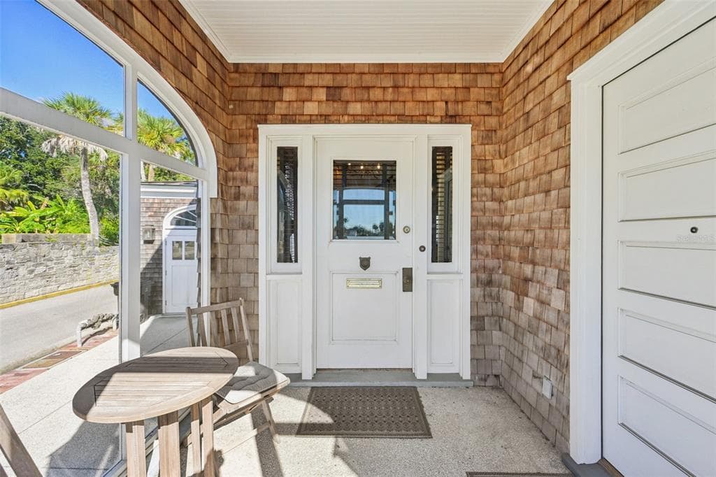 178 AVENIDA MENENDEZ photo 10