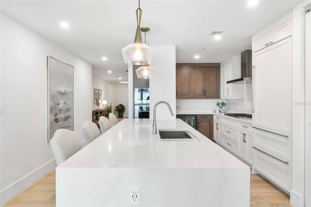 1035 SEASIDE DRIVE 603 photo 19
