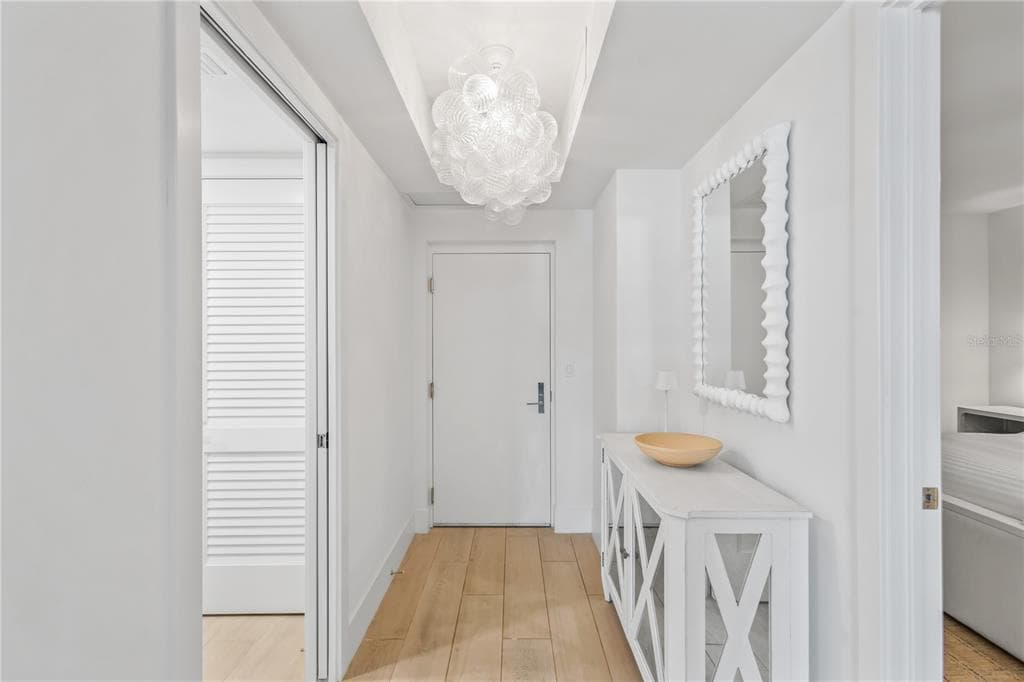 1035 SEASIDE DRIVE 404 photo 16