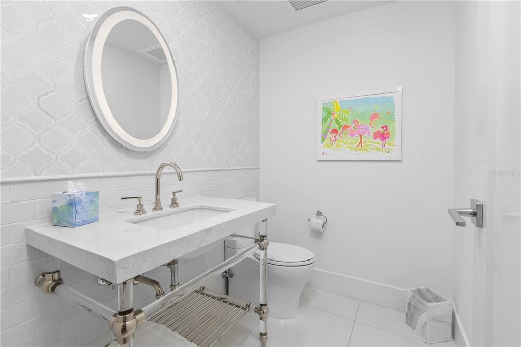 1035 SEASIDE DRIVE 404 photo 19
