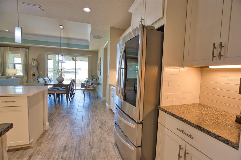 11689 TAPESTRY LANE photo 23