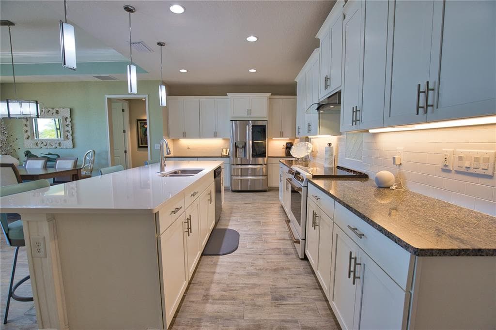 11689 TAPESTRY LANE photo 16