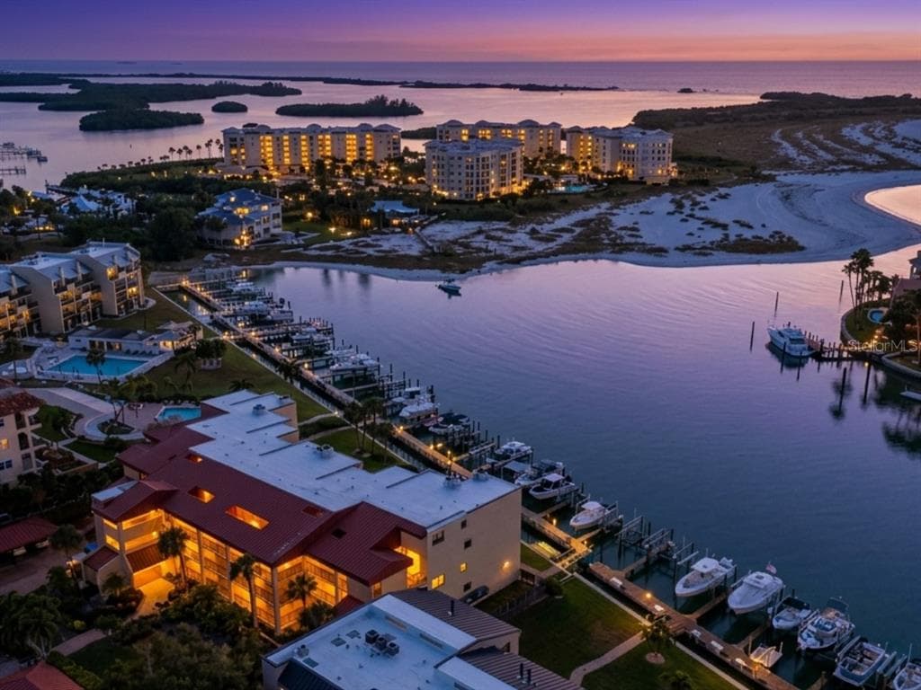 1060 PINELLAS BAYWAY S 106 photo 1