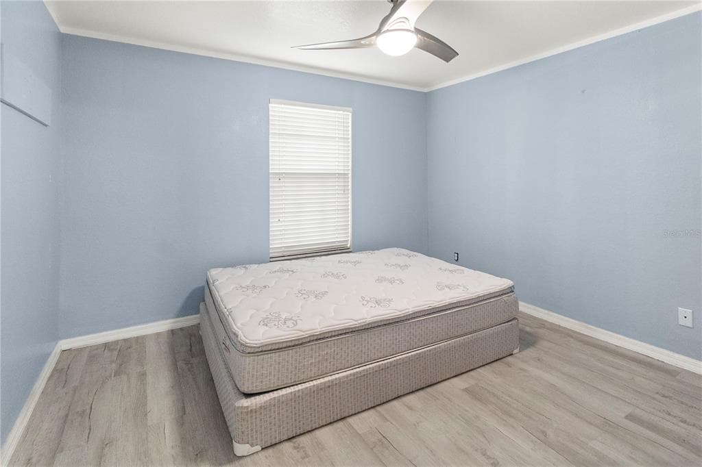 9610 VICTORIA LANE D202 photo 9