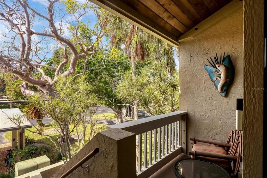 5270 GULF OF MEXICO DRIVE 508 photo 9